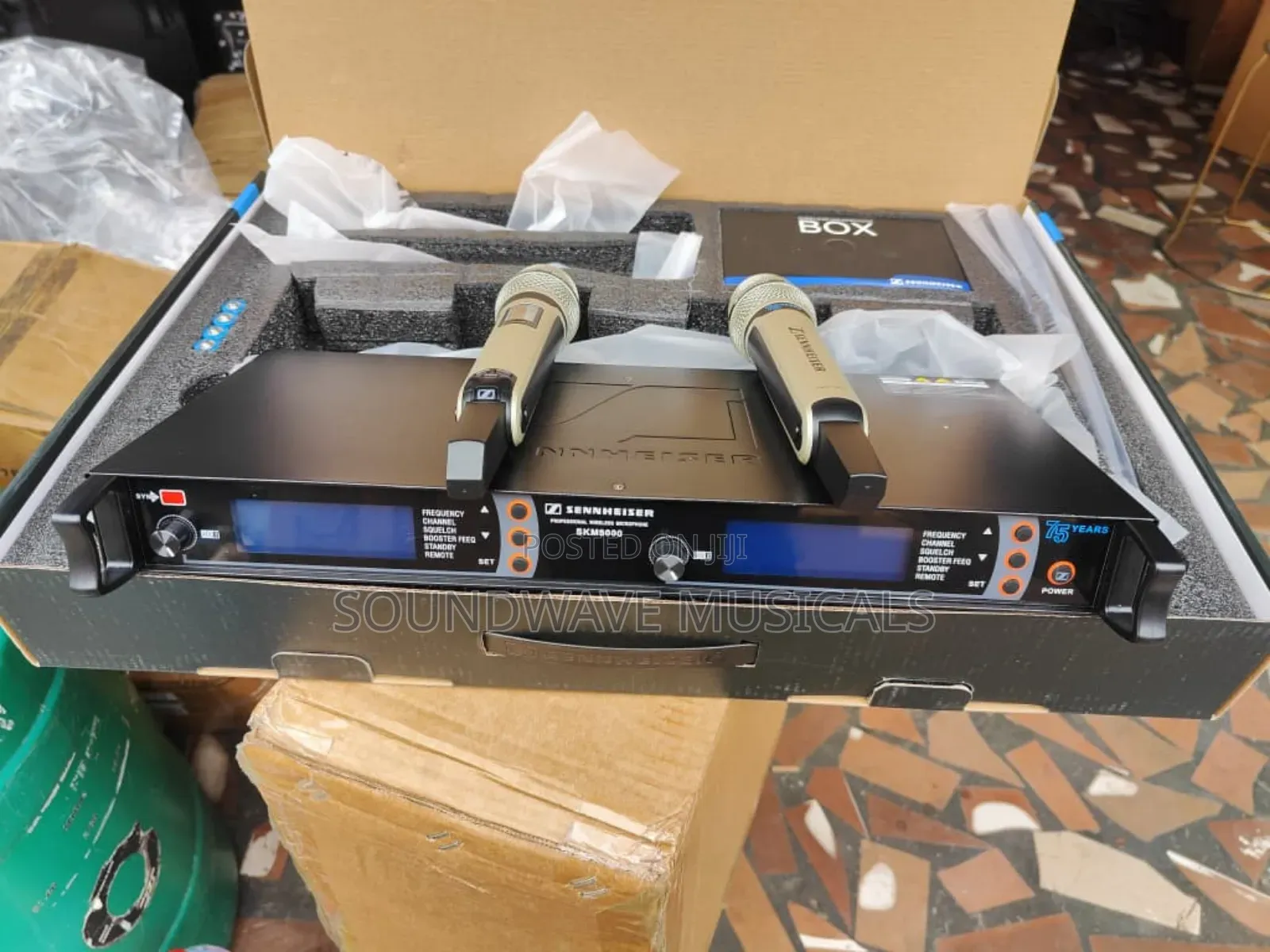 SKM 9000 Cordless Microphone