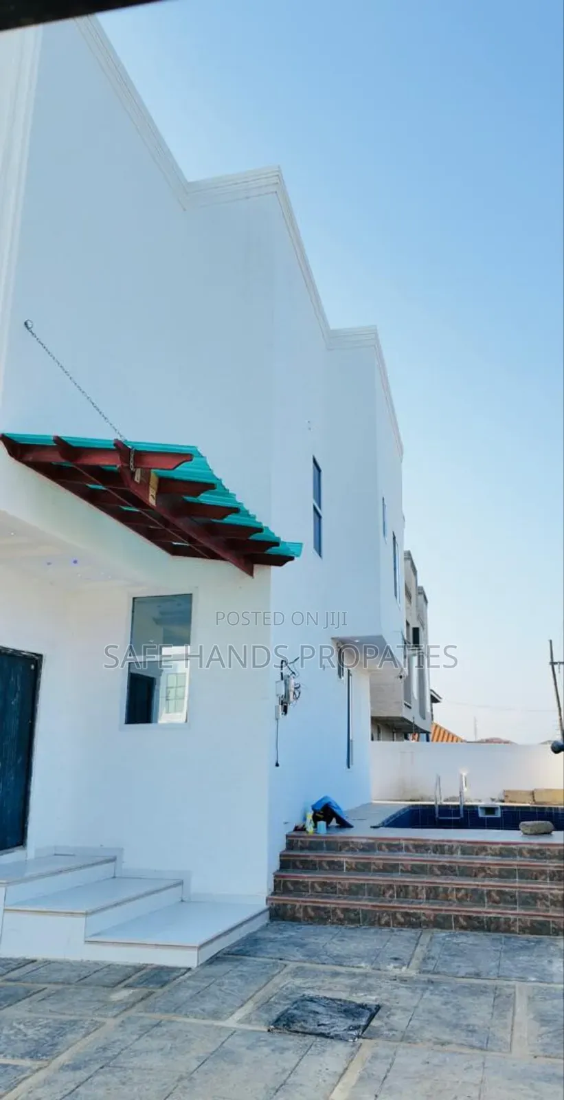 4bdrm House in Accra Metropolitan for sale