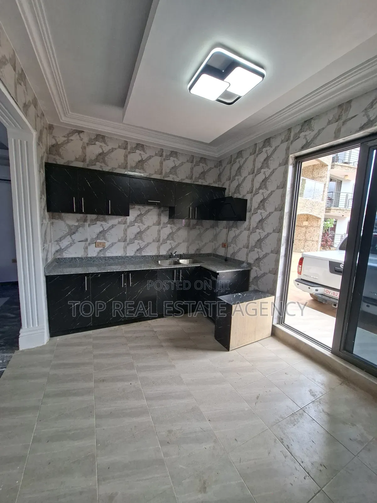 2bdrm Apartment in Parakoe Estate, Pillar 2 for rent