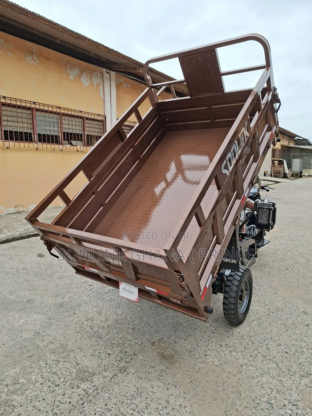 New Tricycle 2026 Brown