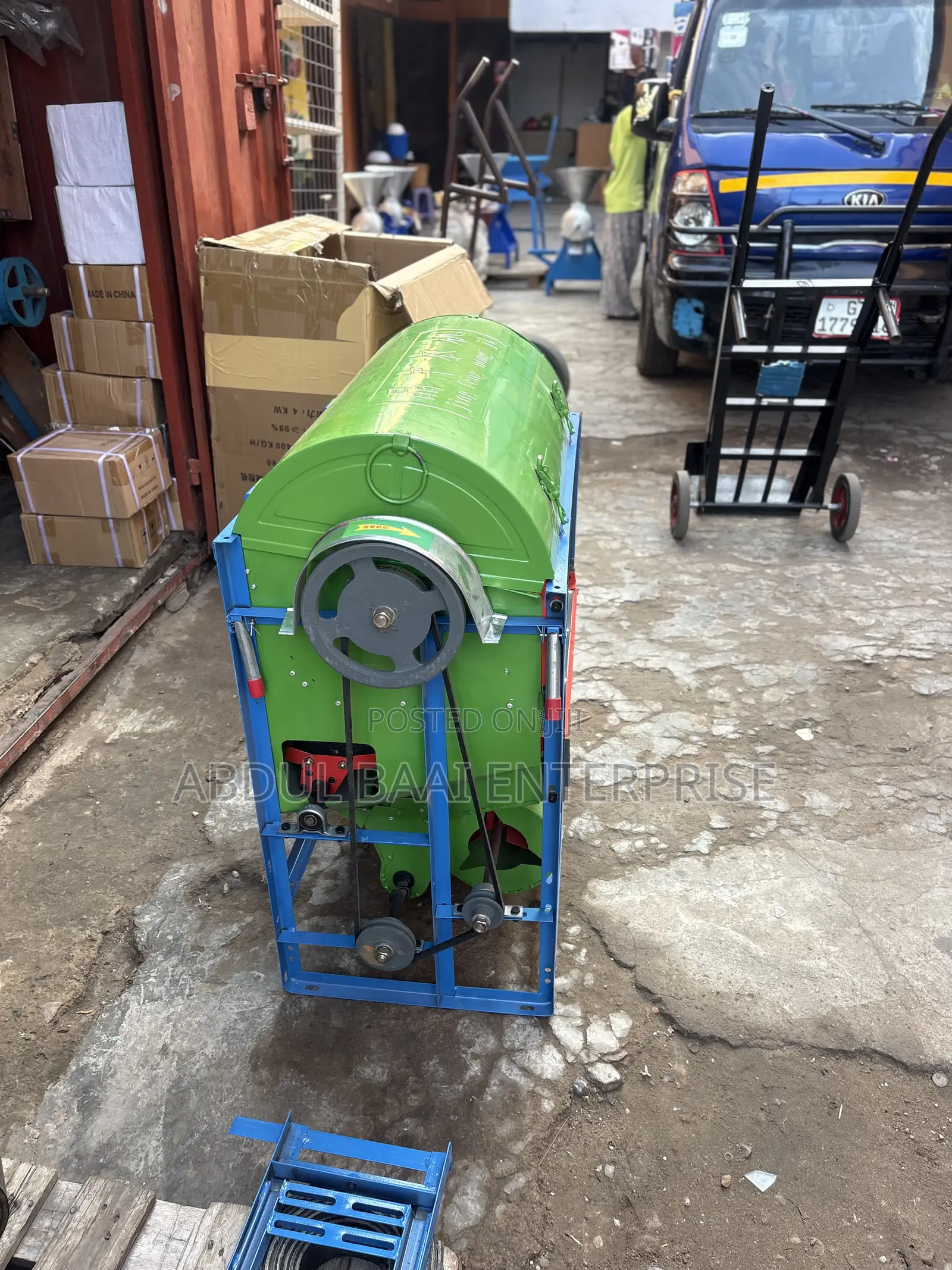 Rice Thresher With Engine