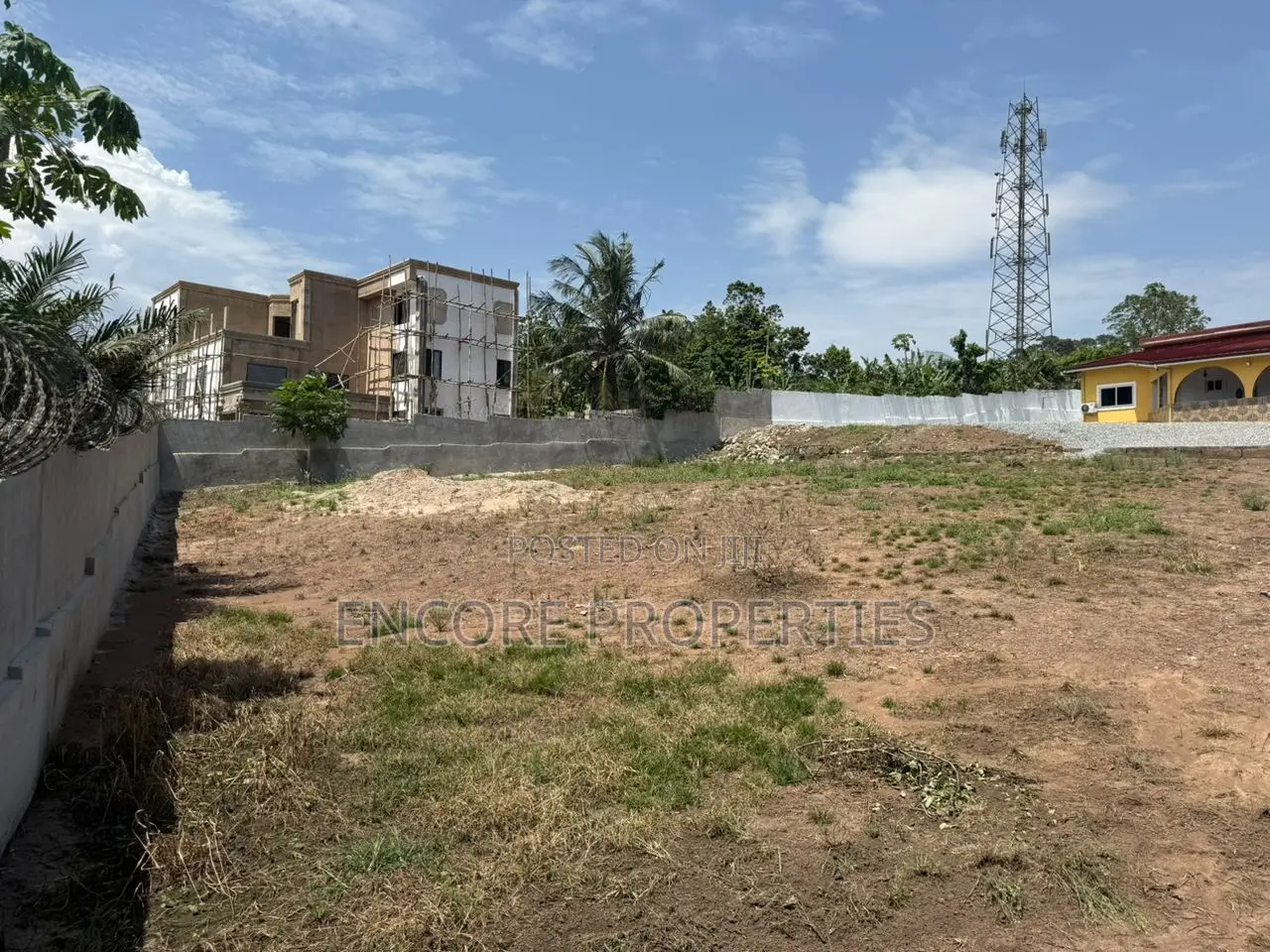 Land for Sale at Peduase