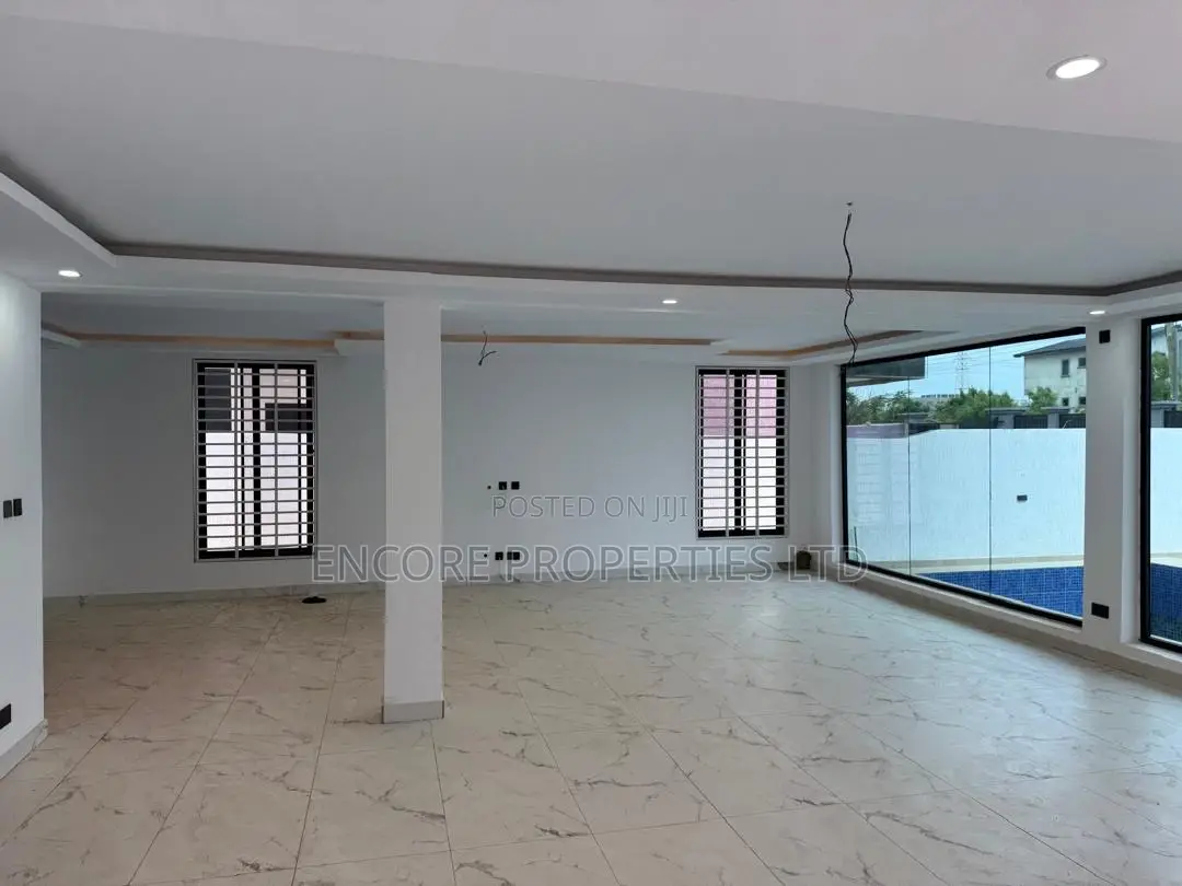 4bdrm House in East Legon for sale