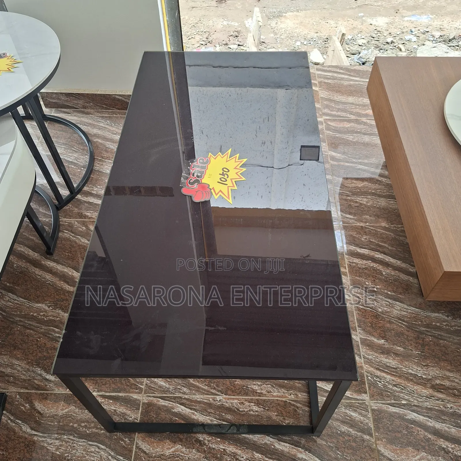 Glass Center Table 110x55x42cm