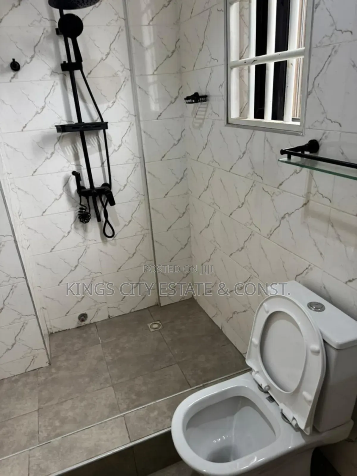 4bdrm House in Odumasi Estate, Pokuase for sale
