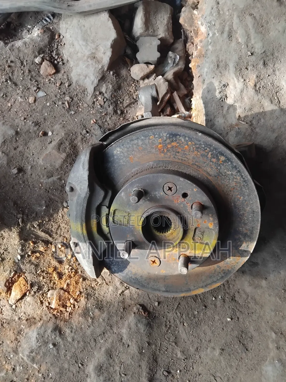 Mazda Demio /Kia Rio / Kia Avela Front Hub