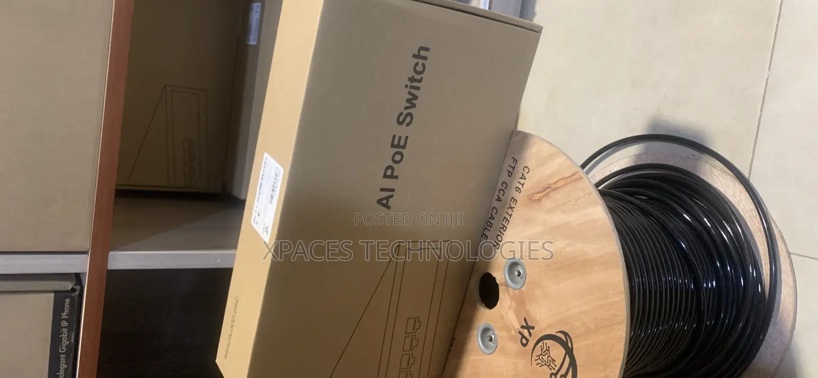 Xpaces Ai Smart 16-Port Poe + 2uplink Gigabit, 2 SFP Port Switch