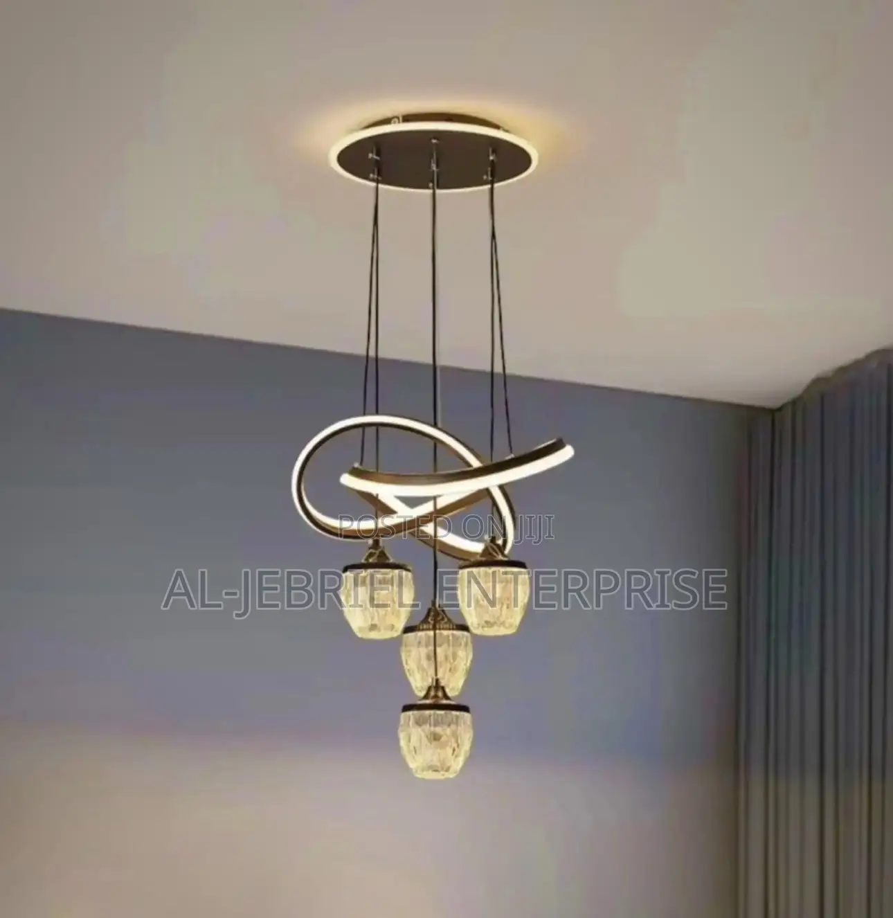4 Heads Pendant Light