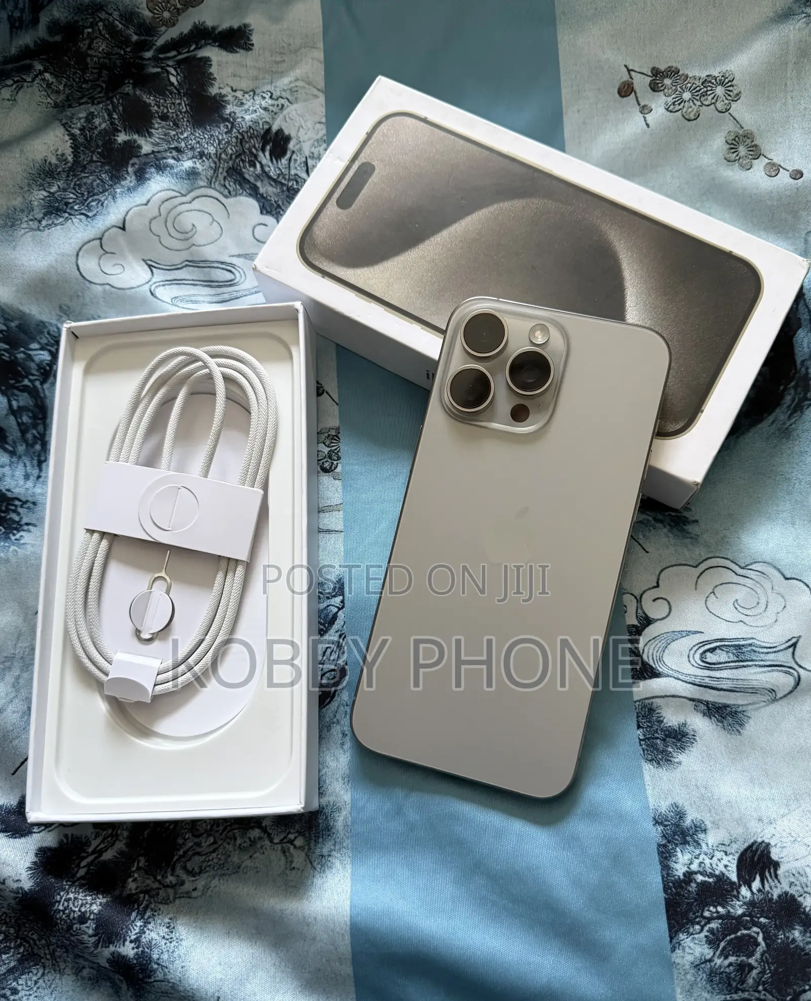 Apple iPhone 15 Pro Max 256 GB Silver