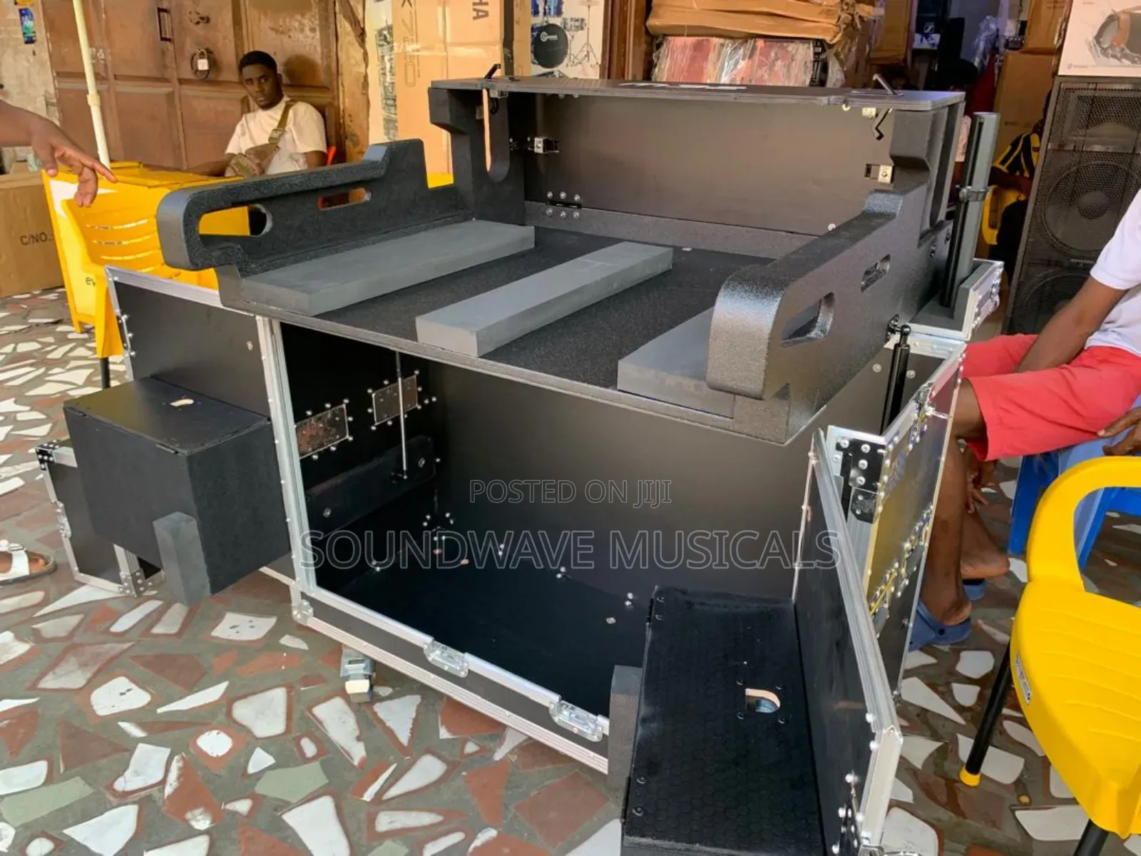 Midas -M32 Mixer Flight Case
