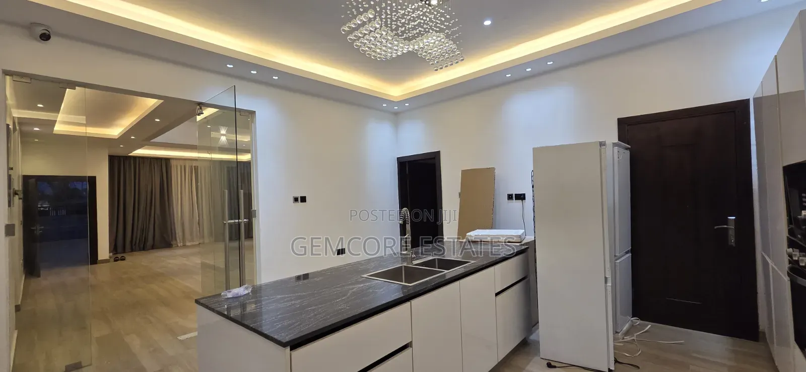 5bdrm House in East Legon Hills, School Junction for sale