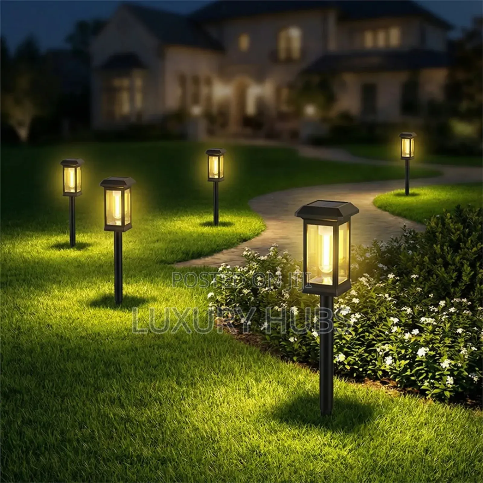 2pcs Solar Powered Waterproof Lawn/Garden Light
