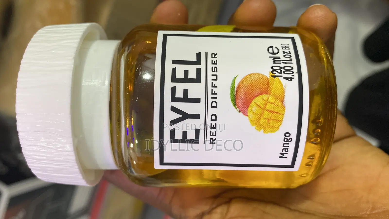 Enjoyment Eyfel Reed Aroma Refresher for All Spaces 
