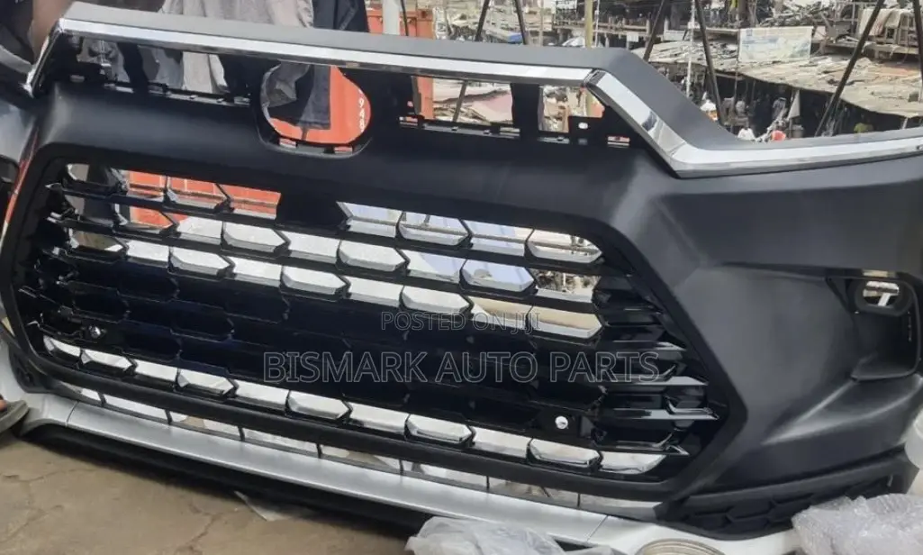 Highlander Grand Front Bumper Complete