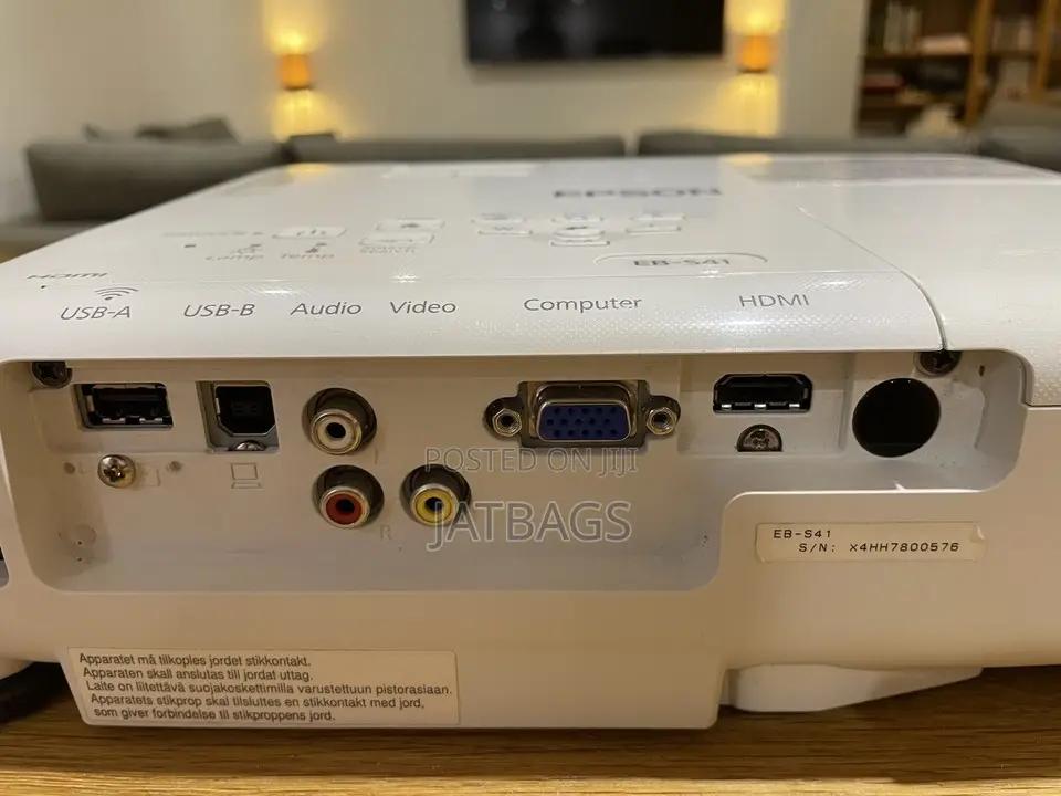 Slightly Used Epson Eb-S41 3300 Lumens Projector From Uk-Free Delivery