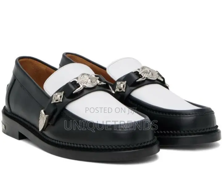 Toga Virilis Exclusive Black and White Leather Loafers