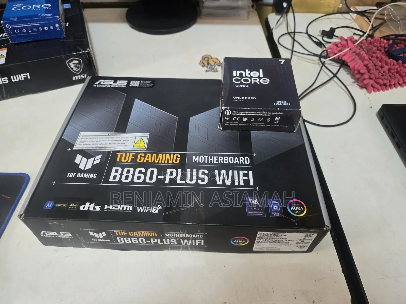 Asus Motherboard + Ultra 7 Cpu