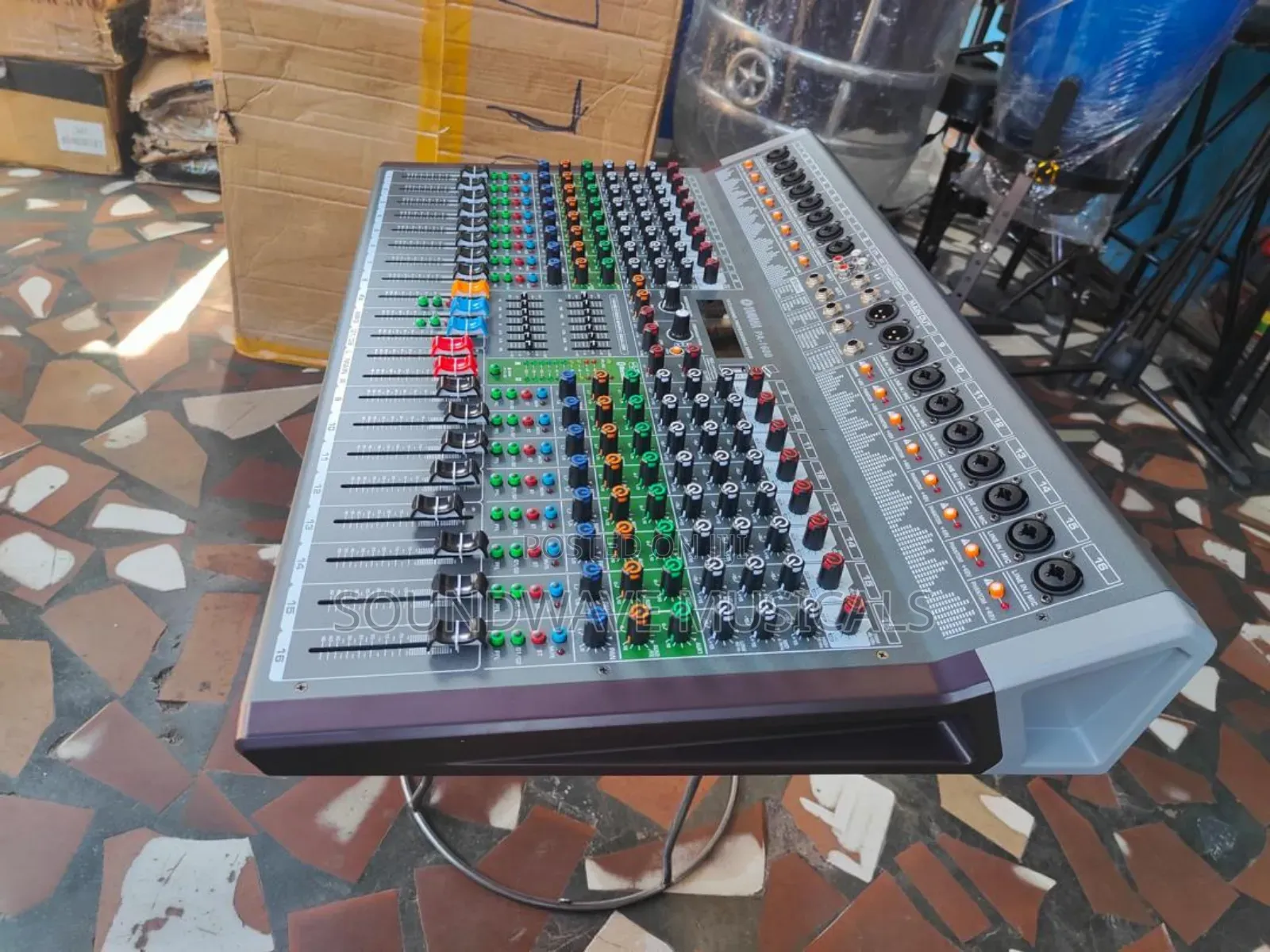 Yamaha Pa 1600 Mixer