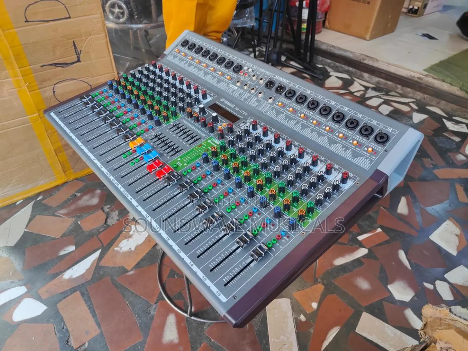 Yamaha Pa 1600 Mixer