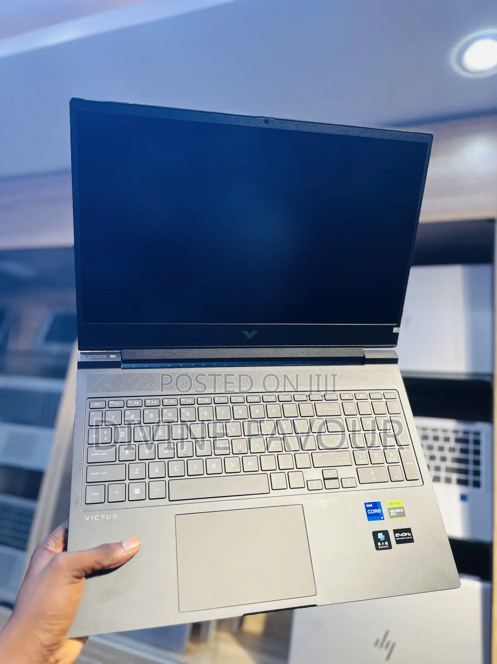 New Laptop HP Victus 16 16GB Intel Core i7 SSD 1T
