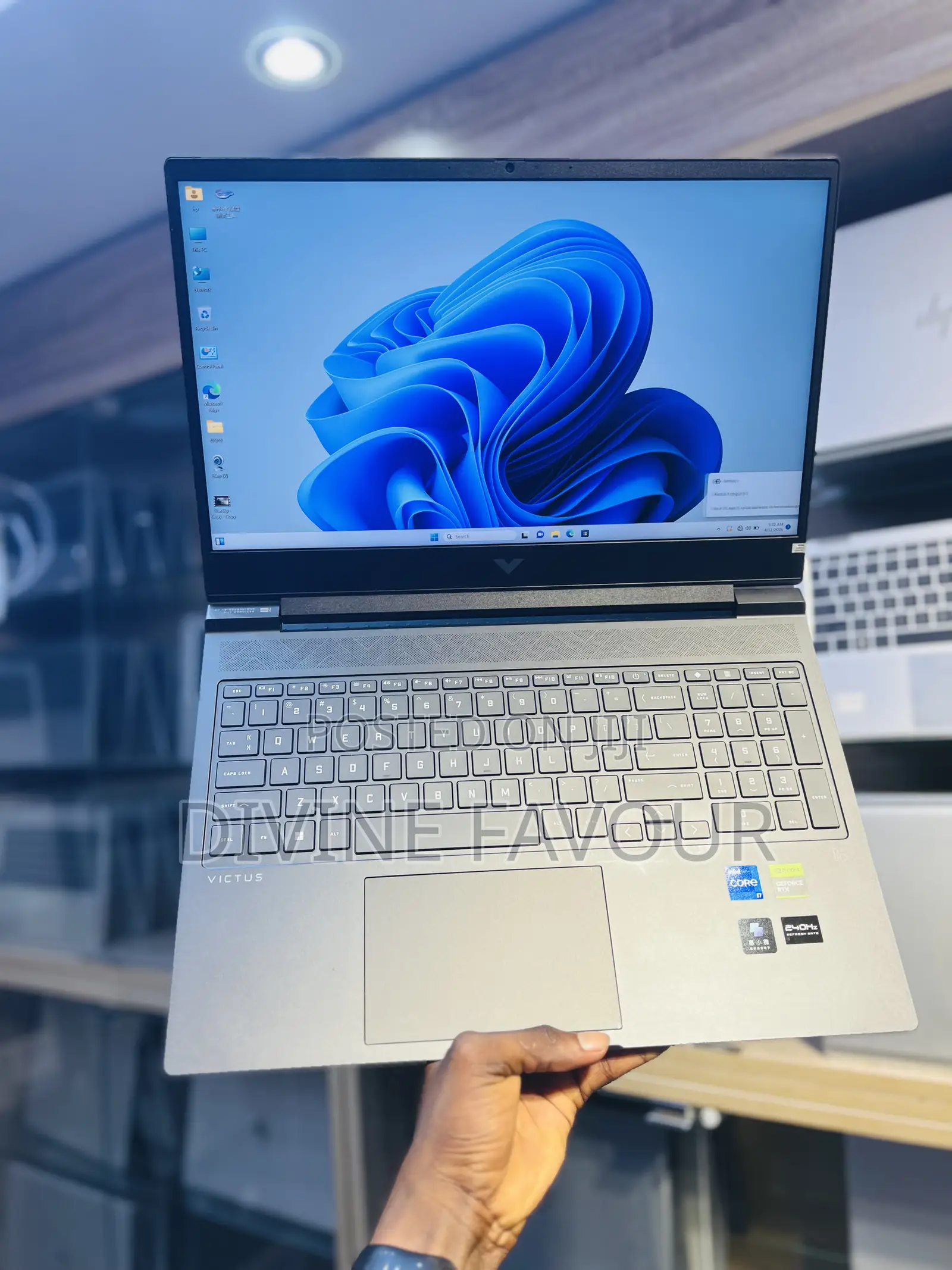 New Laptop HP Victus 16 16GB Intel Core i7 SSD 1T