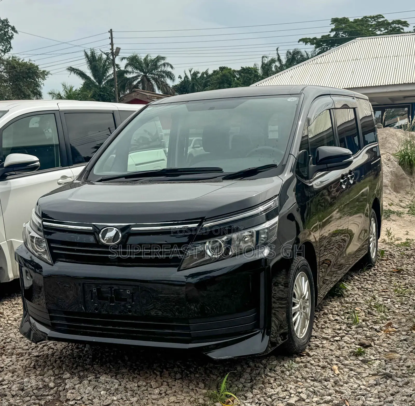 Toyota Voxy 2015 Black
