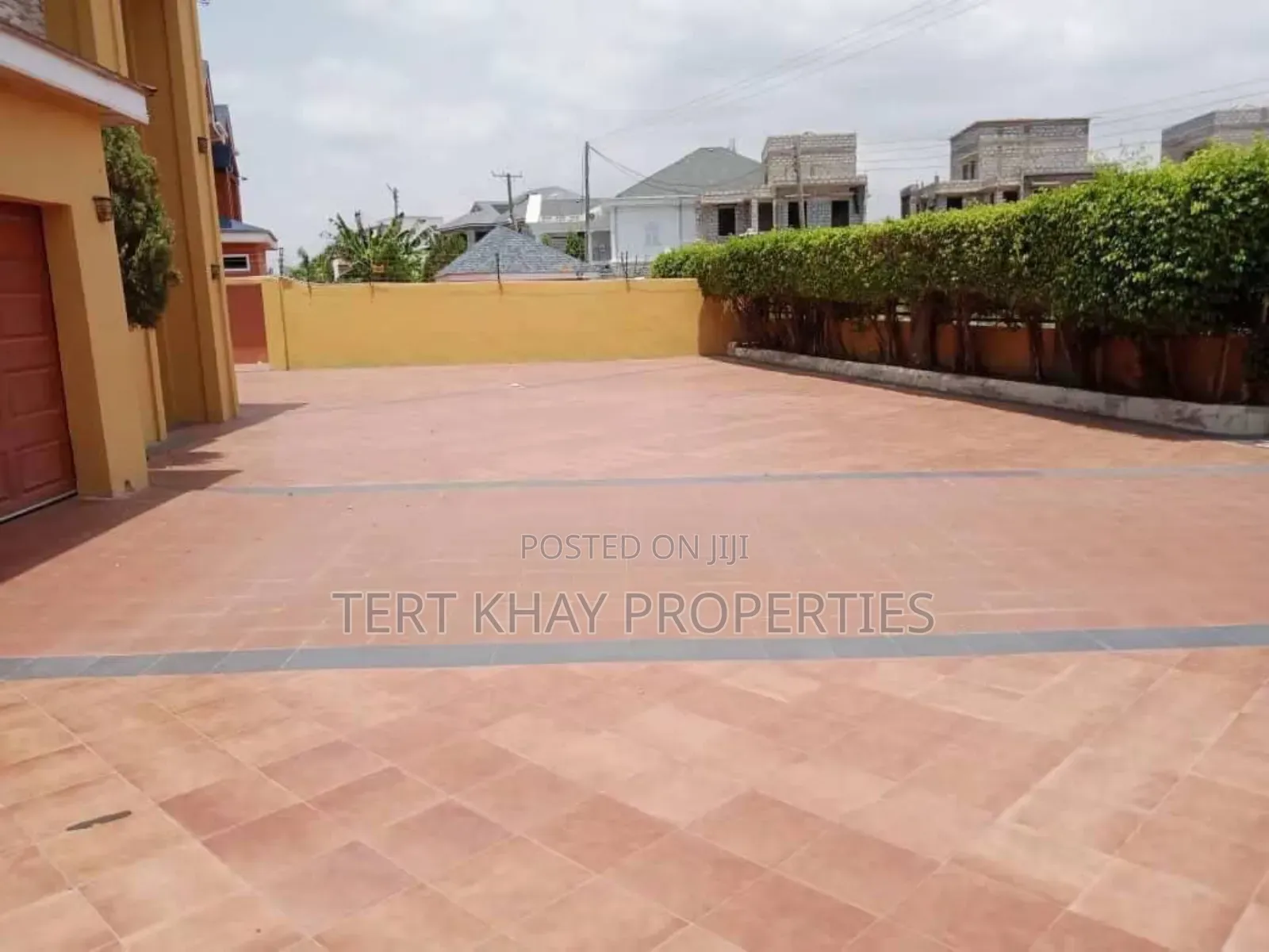 5bdrm House in West Trassco, East Legon for sale
