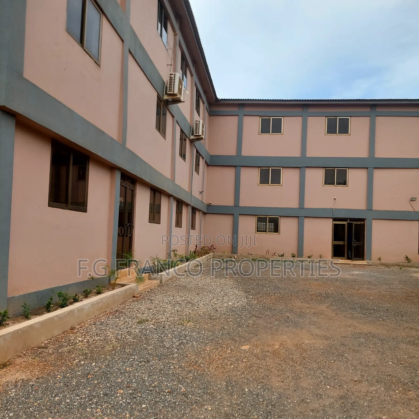 Warehouse for Rent at Spintex