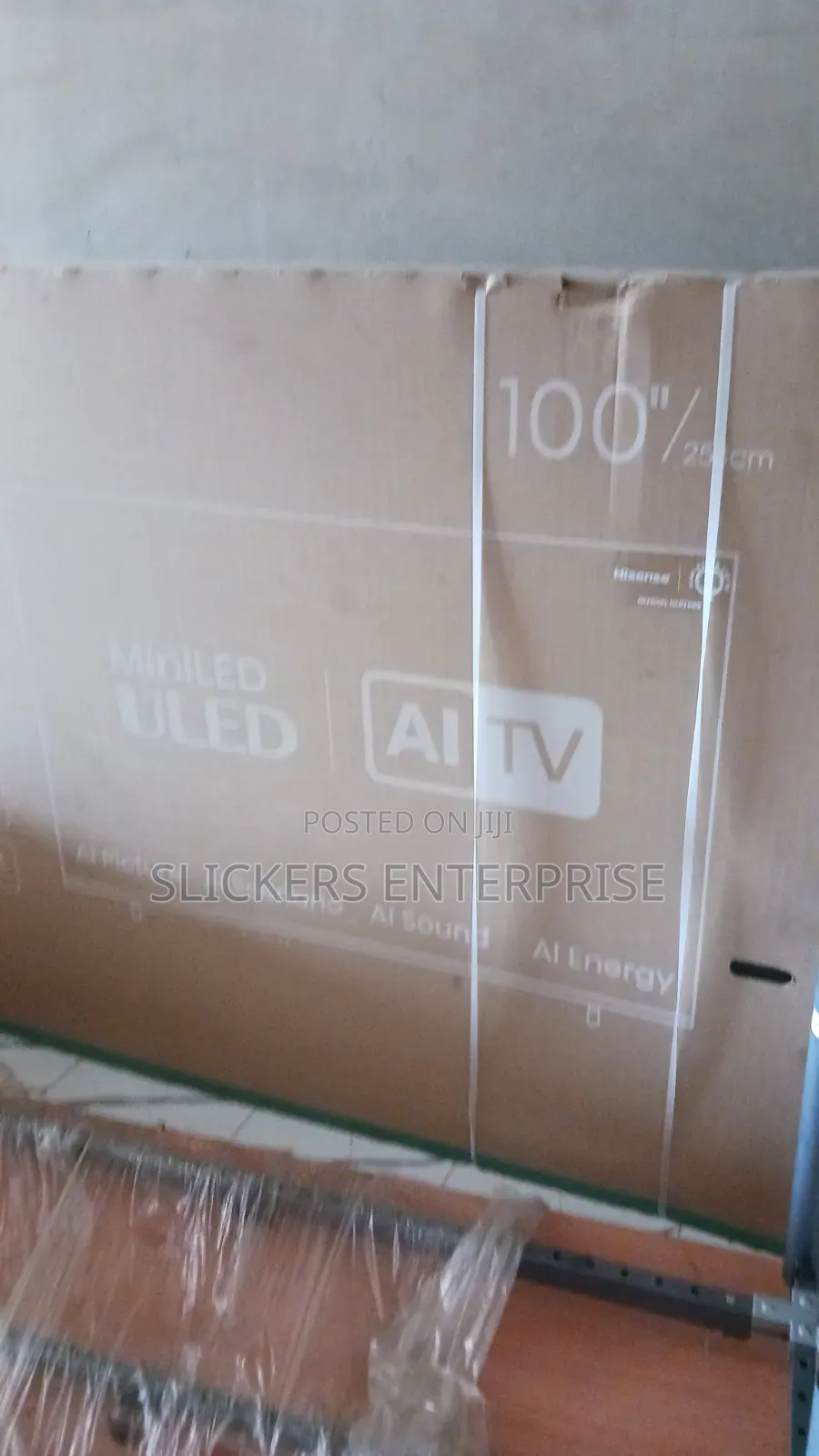 100" Hisense Uled U7 Pro Tv