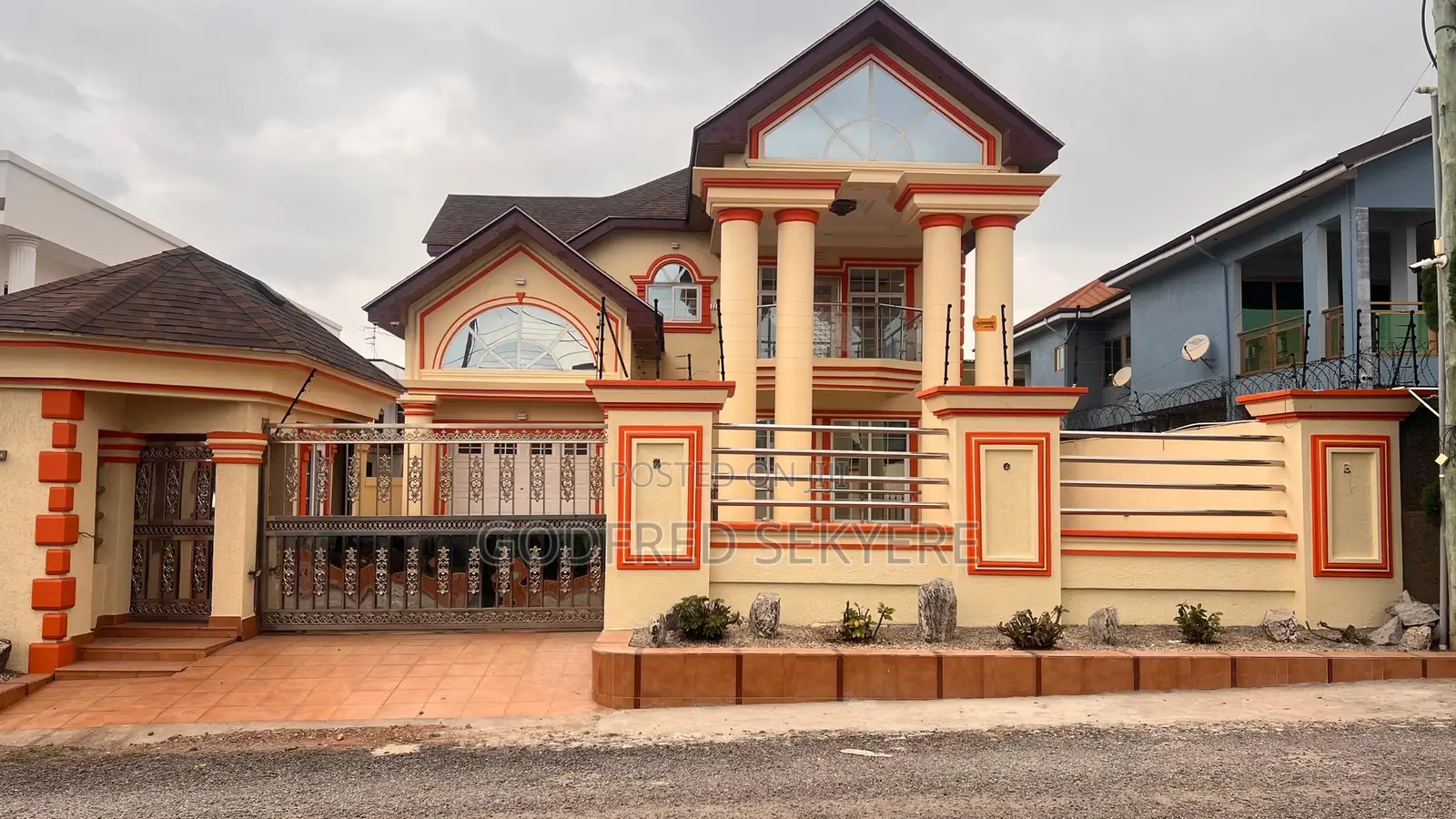 Furnished 5bdrm Apartment in Adeleke Estates, Kumasi Metropolitan