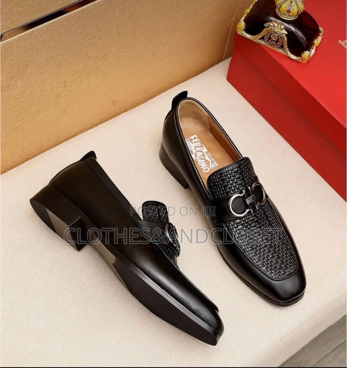 Ferragamo Men's Black Leather Loafer