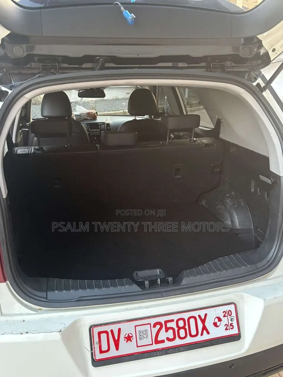 SsangYong Rodius 2016 Beige