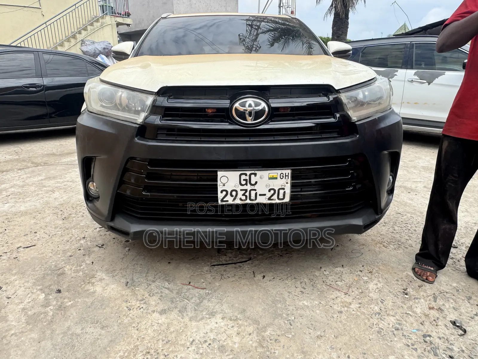 Toyota Highlander 2017-2018 Front Bumper Completes Available