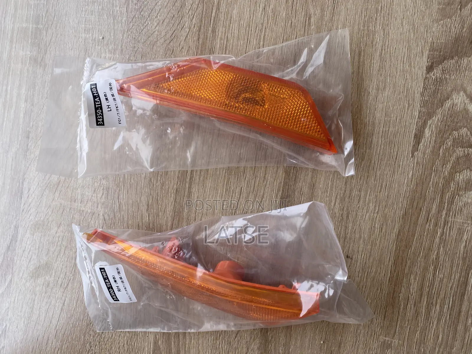 Honda Civic 2016,2017,2018,2019,2020,2021 Back Bumper Reflector
