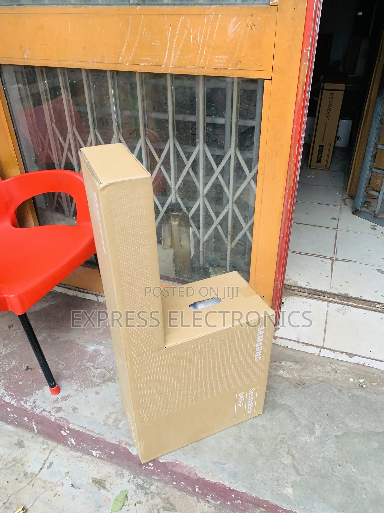 High Quality Sleek B450 Sound System Samsung