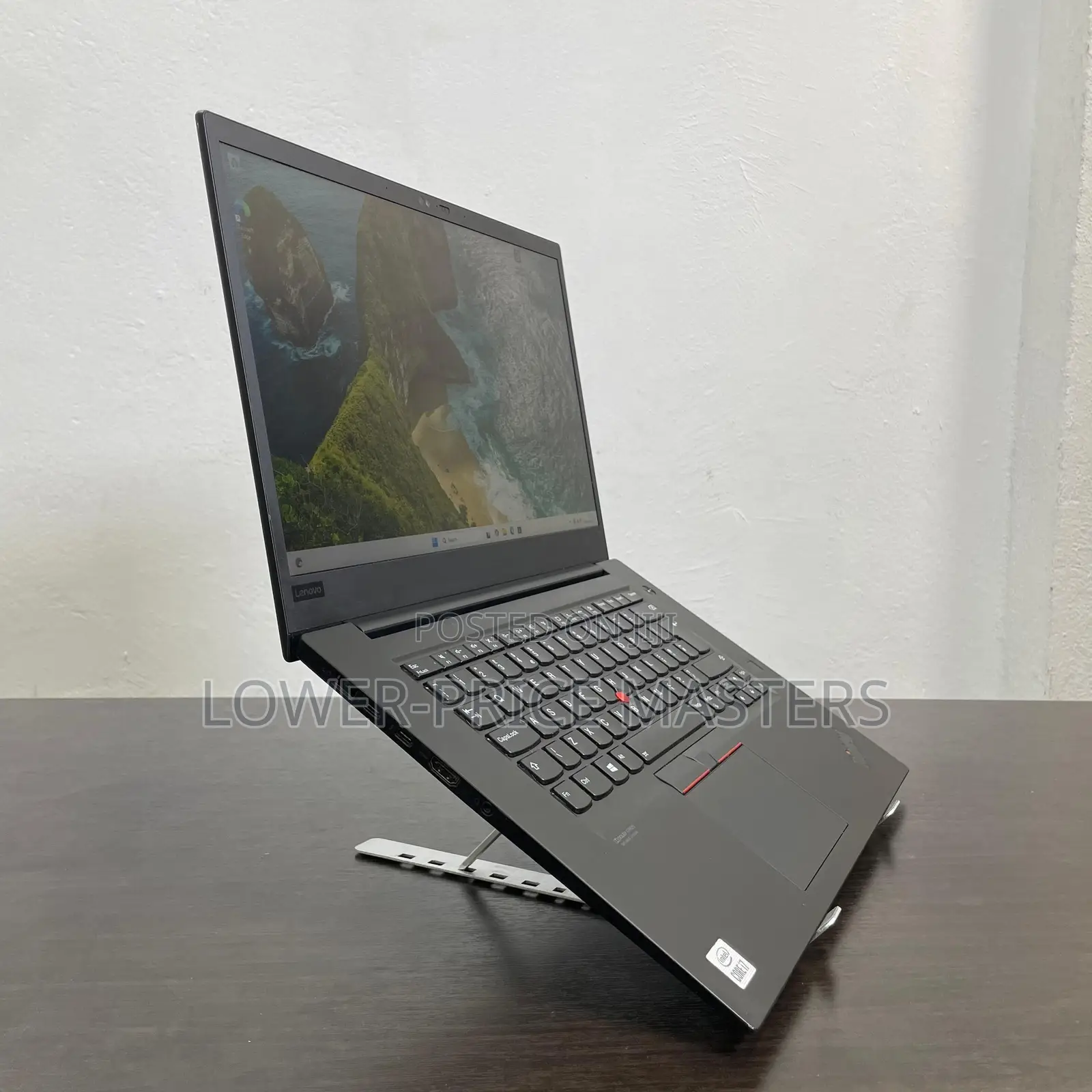New Laptop Lenovo ThinkPad P1 Gen 3 16GB Intel Core i7 SSD 512GB
