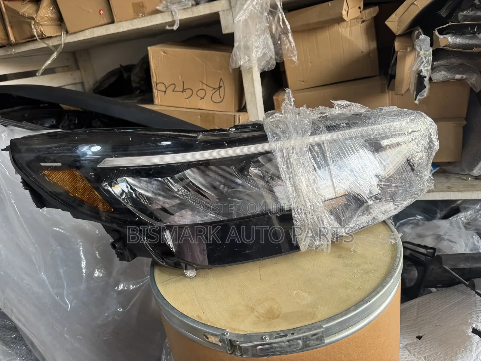 Ford Escape 2023 2024 2025 Headlight