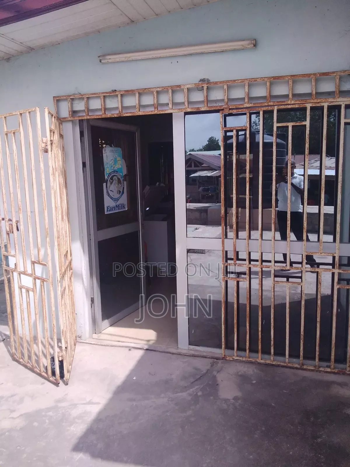 Warehouse for Rent at Ablkuma Nsakina