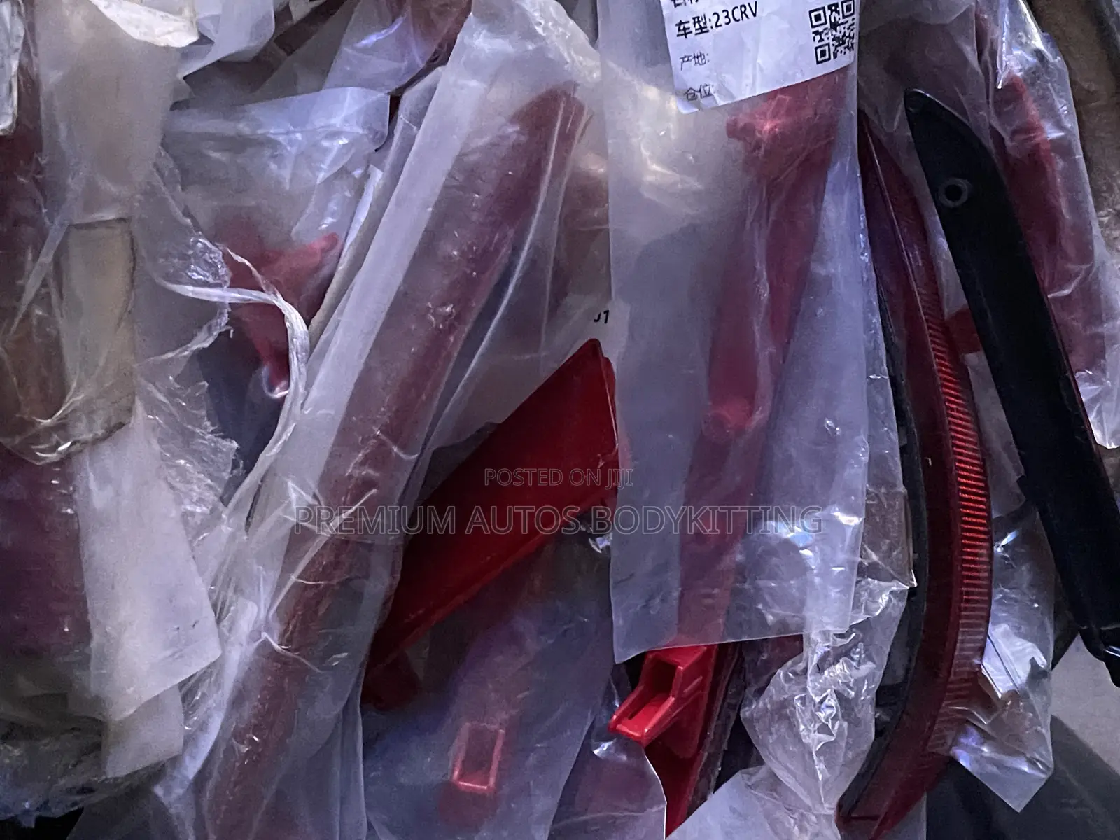 Universal Car Reflectors – Suitable for All Vehicle Types