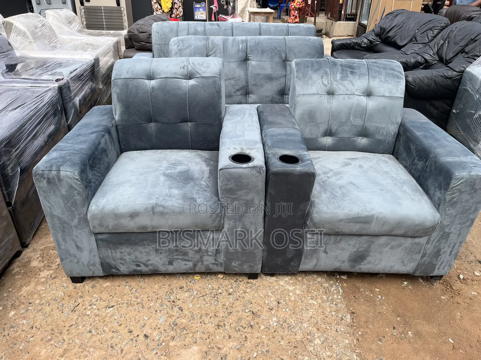 Comfortable 7 Seater Sofa Set
