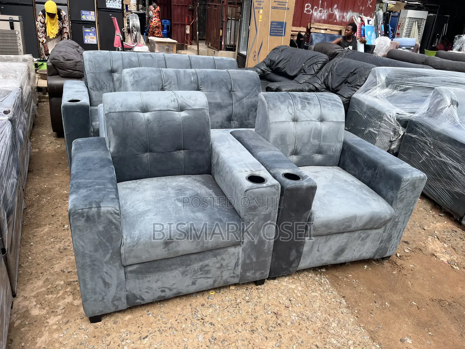 Comfortable 7 Seater Sofa Set