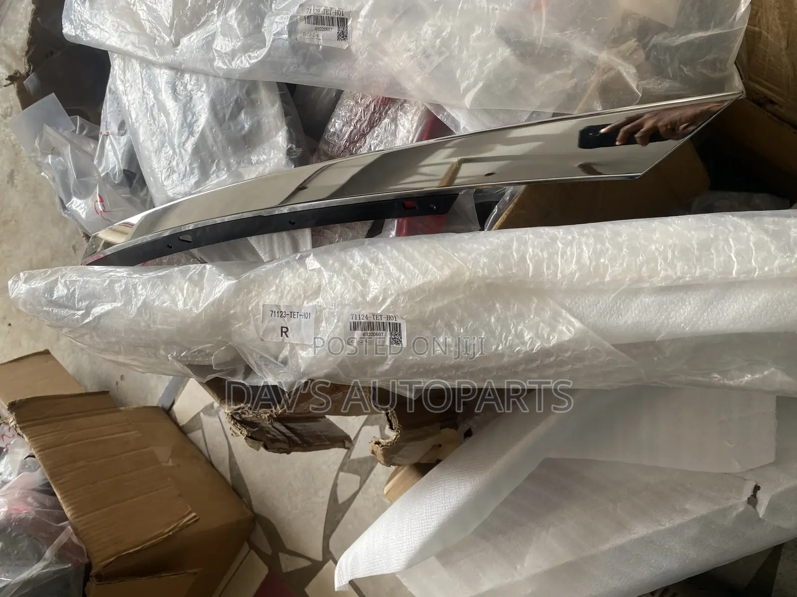 Honda Civic 2016-19 Headlight Plating Strip Pair