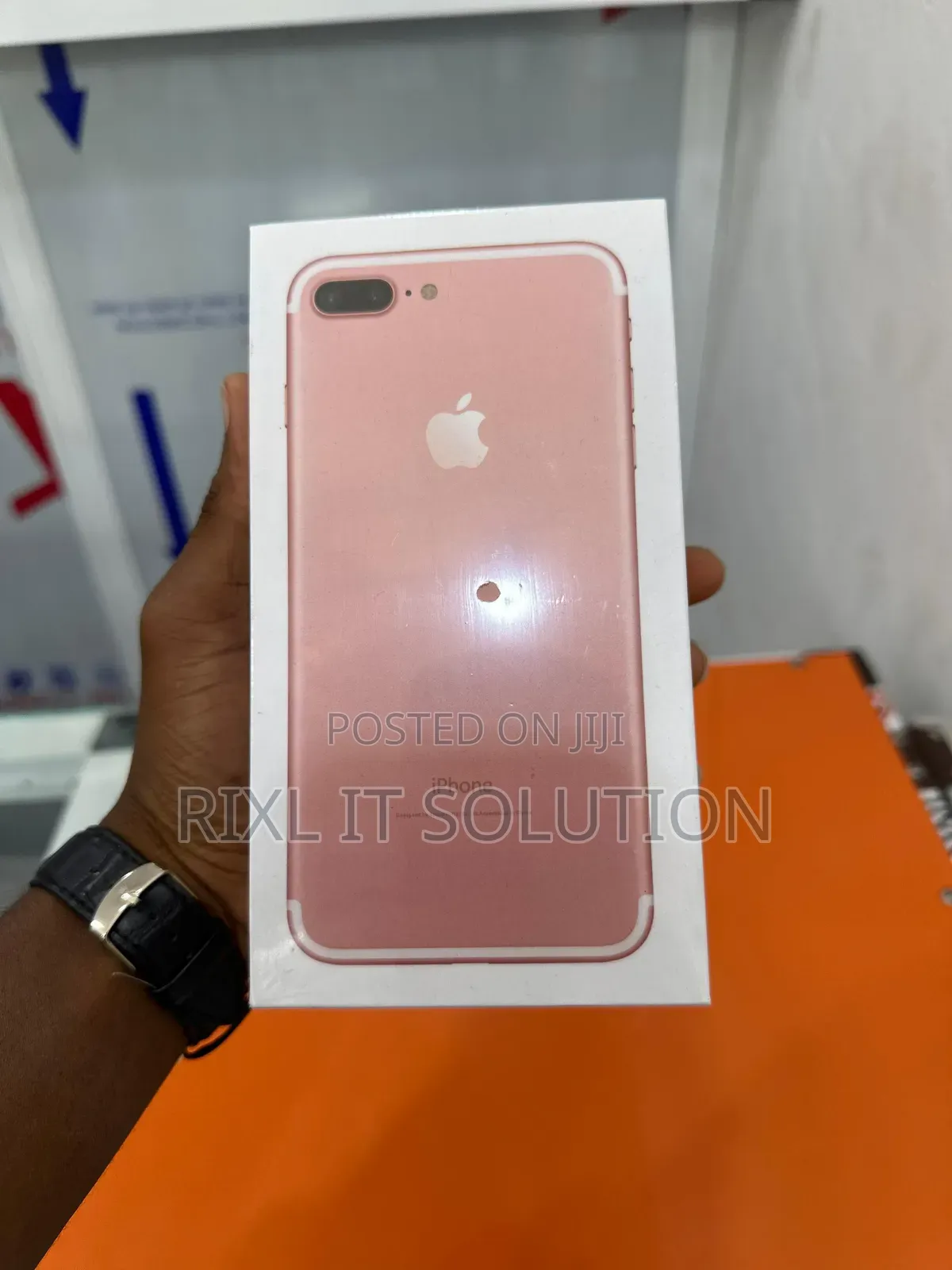 New Apple iPhone 7 Plus 128 GB Rose Gold