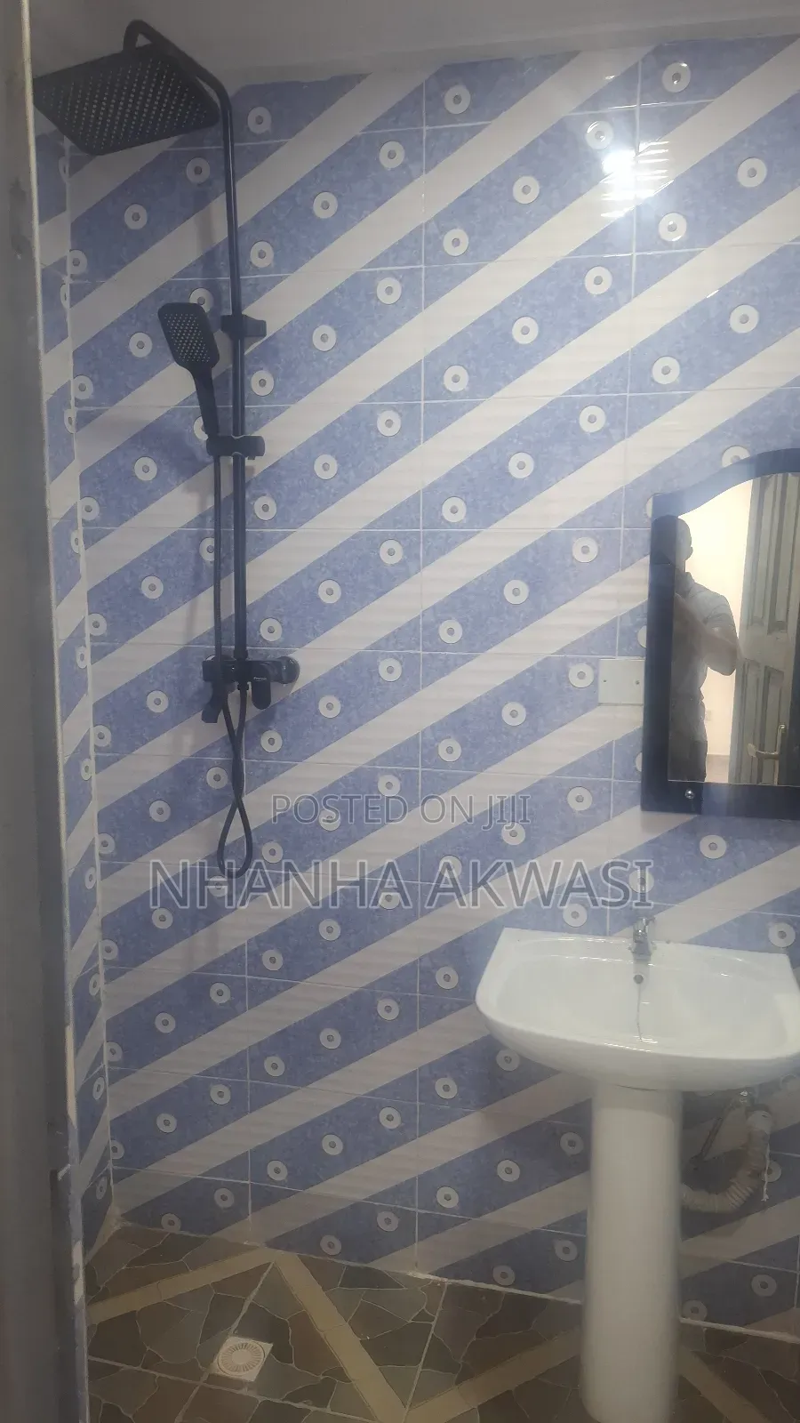 2bdrm Apartment in Lashibi Mf, Sakumono for rent