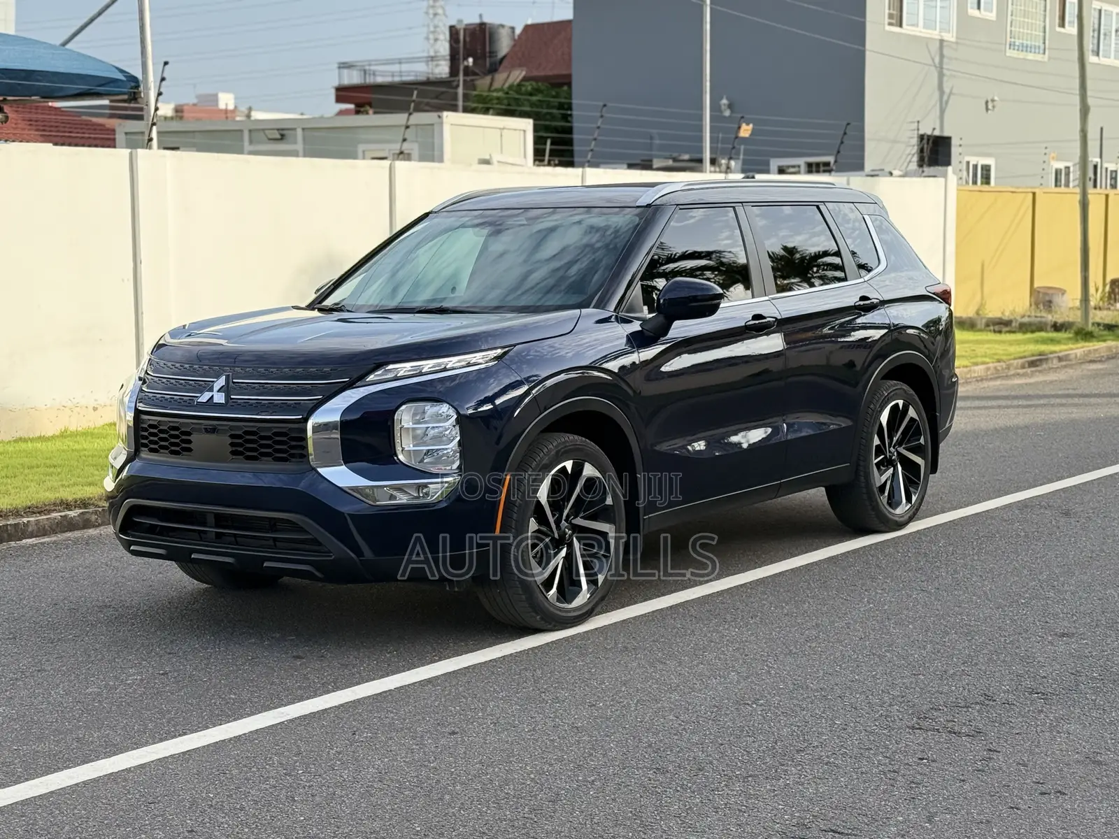 Mitsubishi Outlander SE 2022 Blue