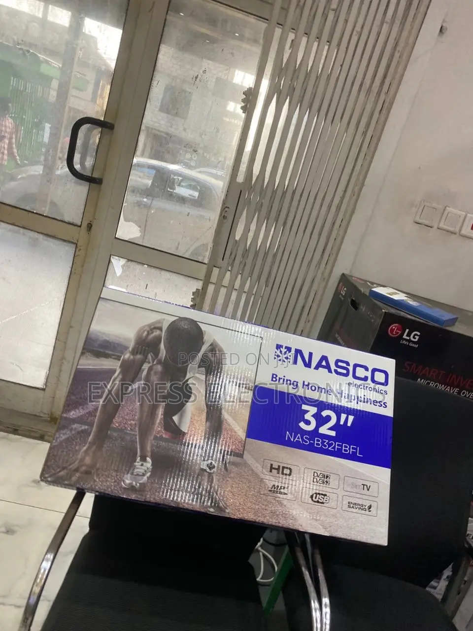 Durable Materials Nasco 32” FHD Satellite Tv