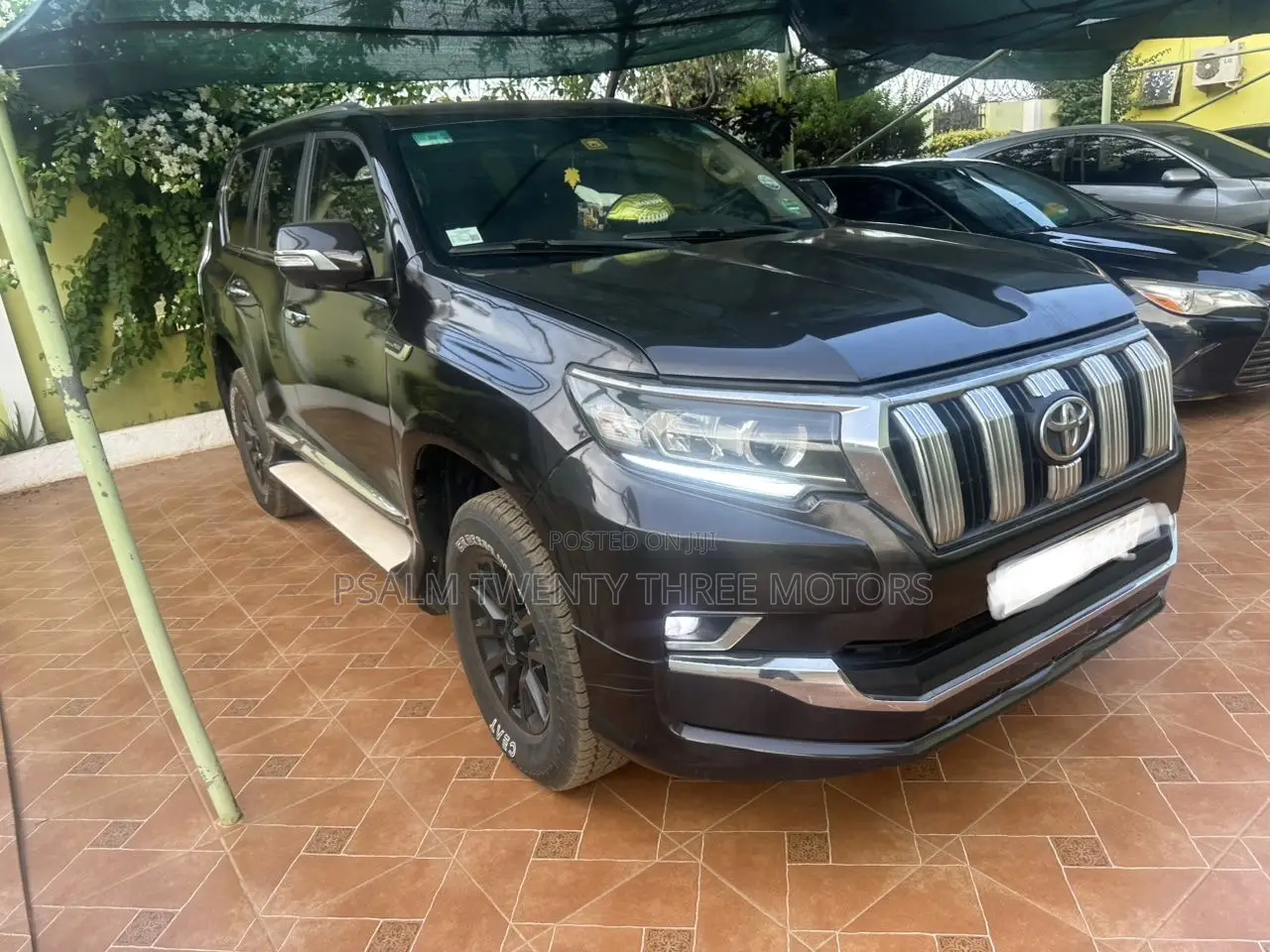 Toyota Land Cruiser Prado 2017 Black