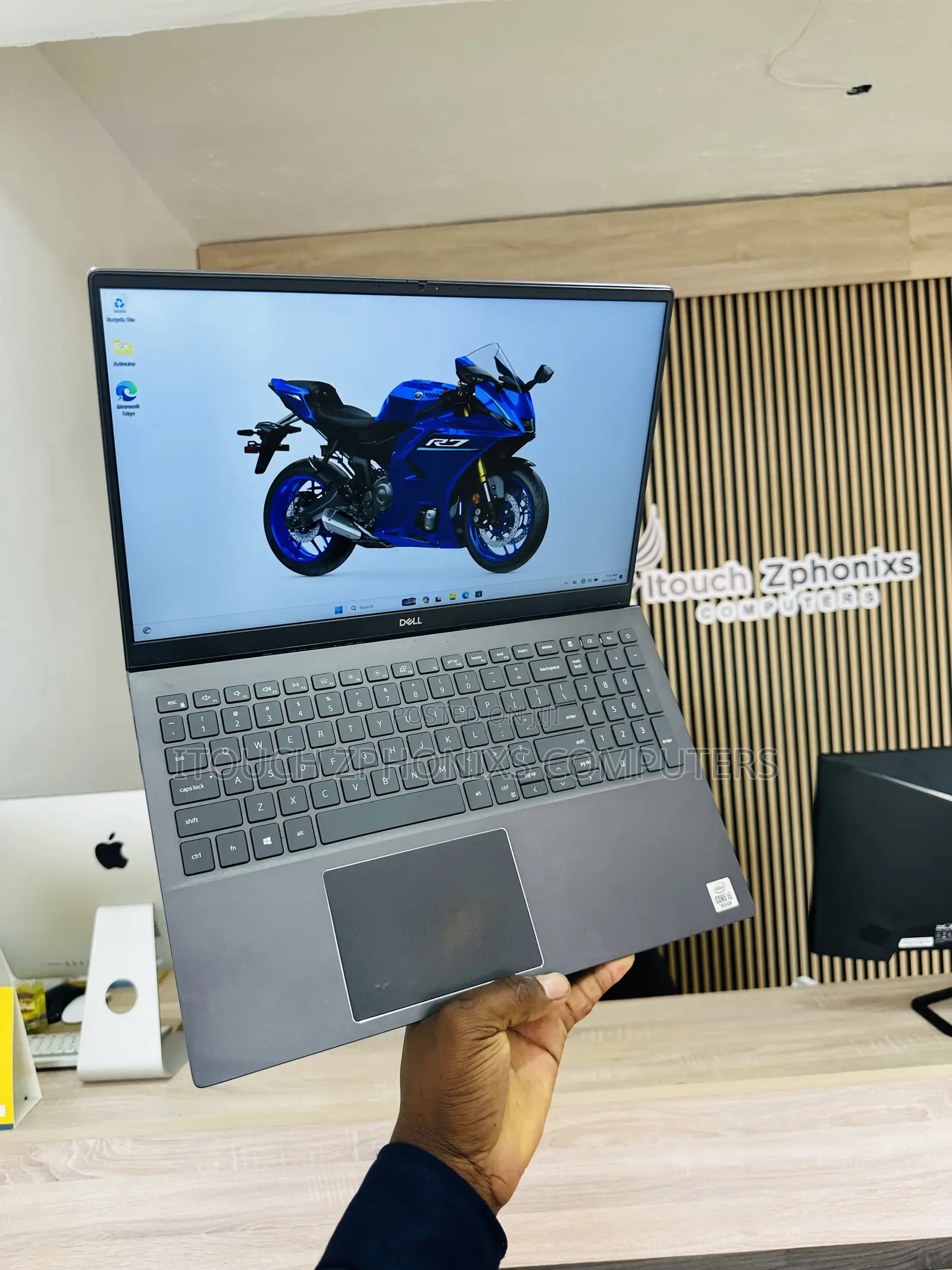 Laptop Dell Vostro 15 5568 16GB Intel Core i5 SSD 256GB