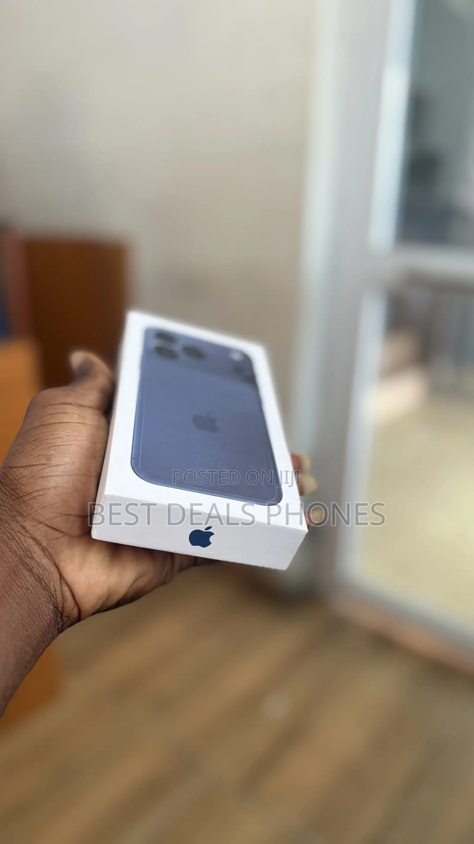 New Apple iPhone XR 128 GB Blue