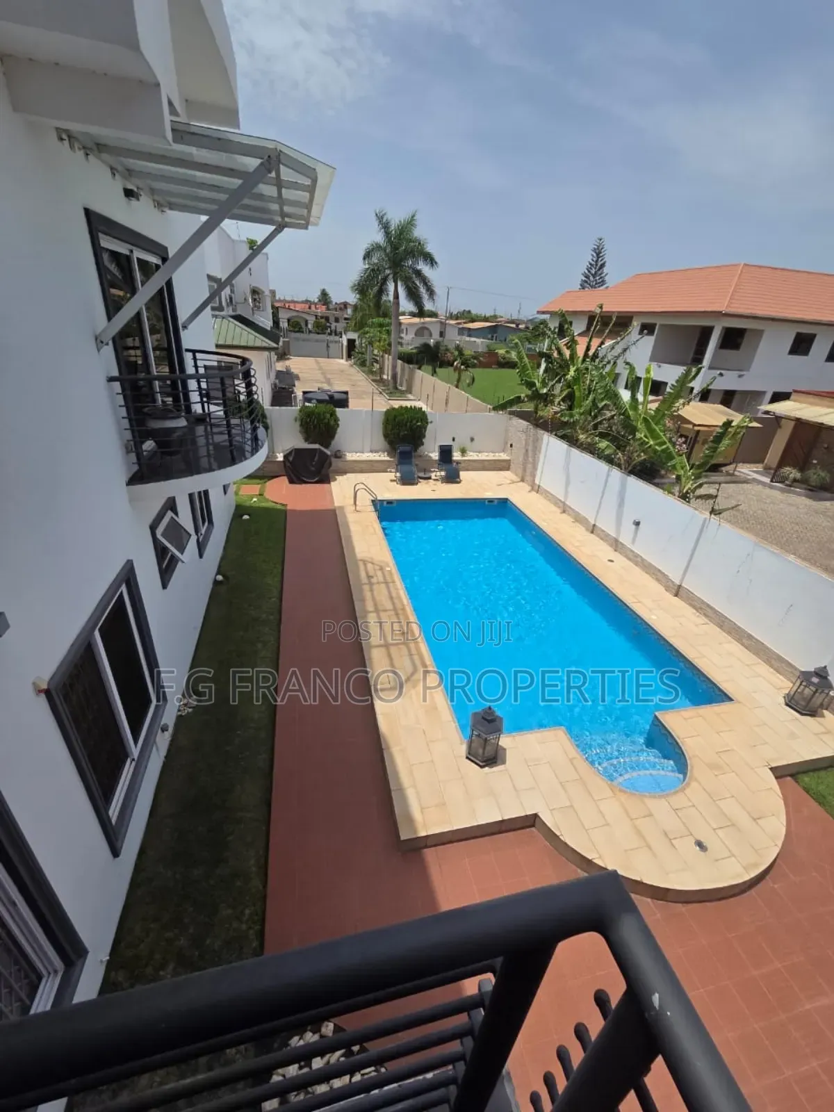 5bdrm House in Kg Franco Properties, Spintex for sale